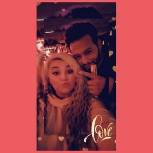 Meet your Posher, Hillary